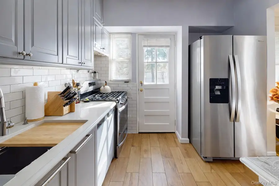 1762 Broadway, New Hyde Park, NY 11040 - #3