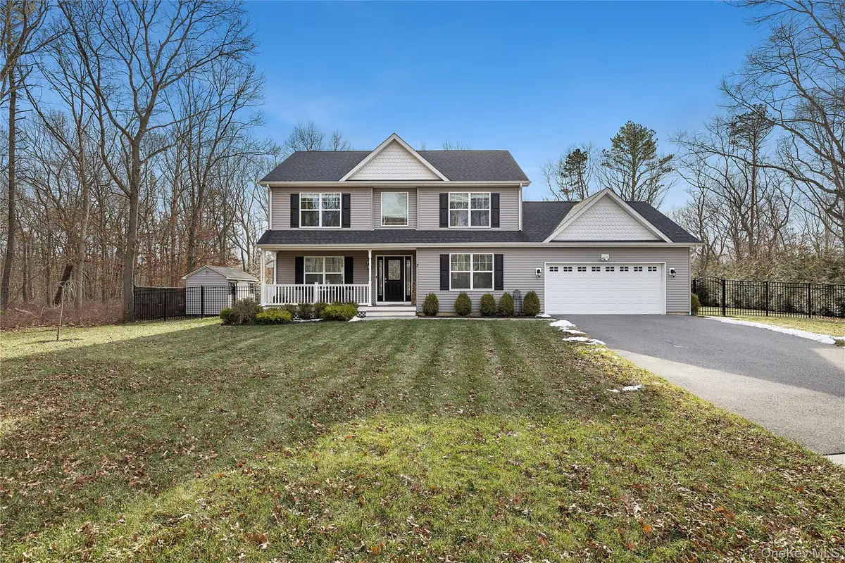 3 Lincoln Avenue, Manorville, NY 11949 - Image #1