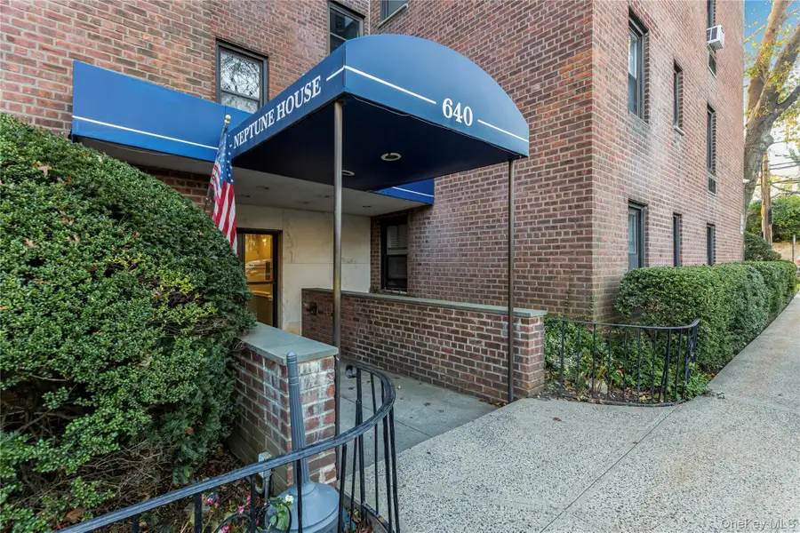 640 Pelham Road #4G, New Rochelle, NY 10805 - Image #3