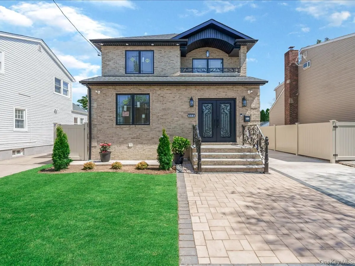 918 N 6th Street, North New Hyde Park, NY 11040 - #1