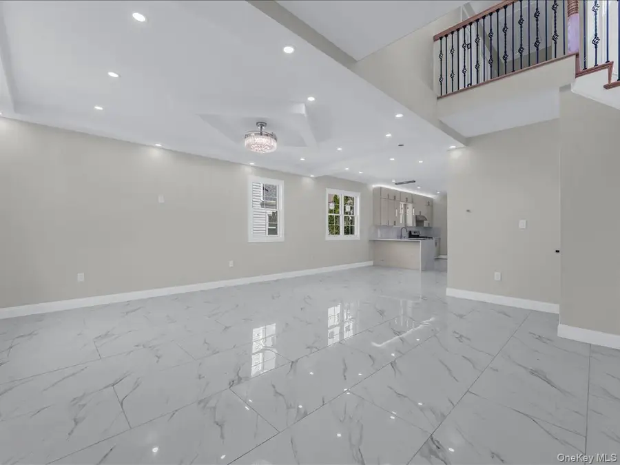 918 N 6th Street, North New Hyde Park, NY 11040 - #3