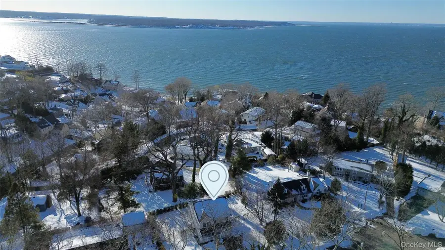 5 Abbington Place, Northport, NY 11768 - Image #2