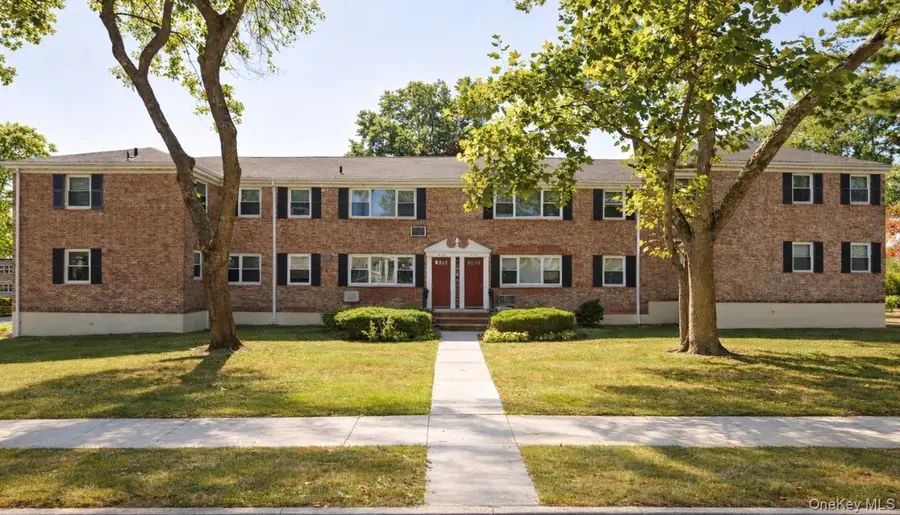 15033 Jewel Avenue #303B, Flushing, NY 11367 - Image #2