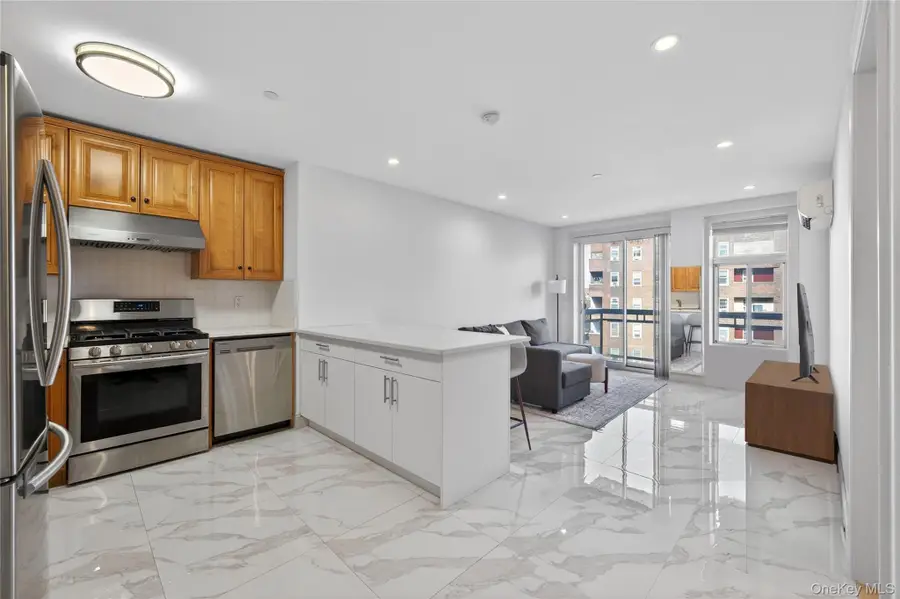 6538 Austin Street #5G, Rego Park, NY 11374 - Image #3
