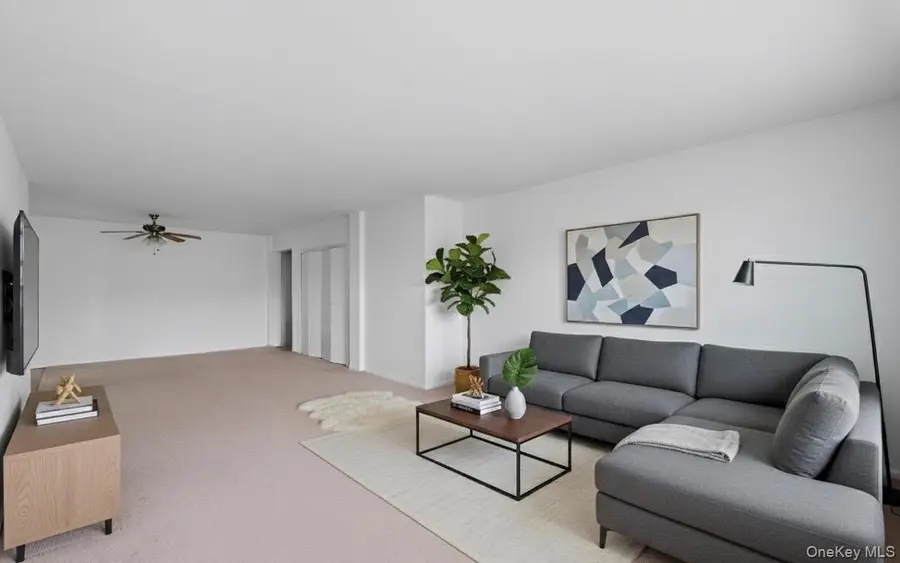 6601 burns street Burns #3V, Rego Park, NY 11374 - Image #3