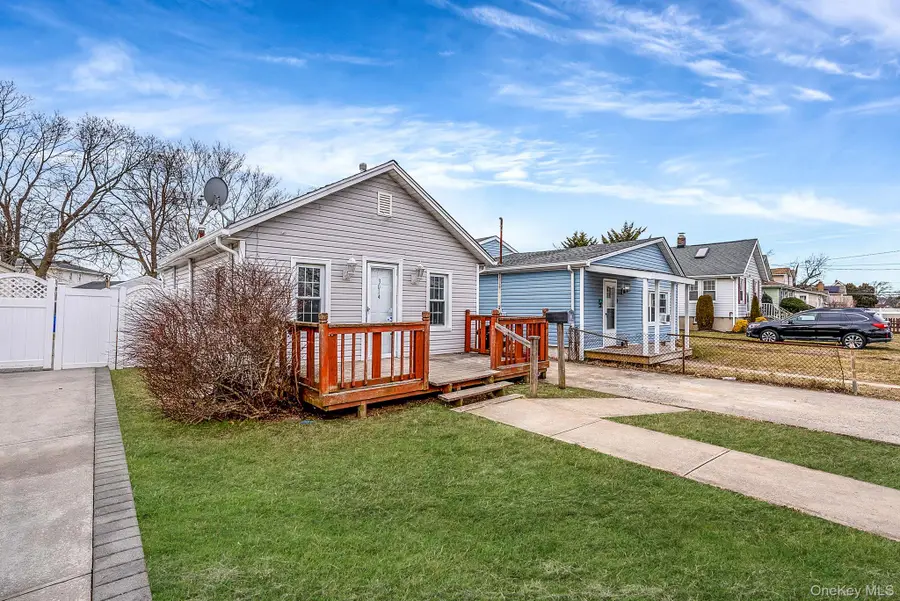 3014 Western Boulevard, Baldwin, NY 11510 - Image #2