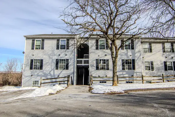 7 Lexington Hill #8, Harriman, NY 10926