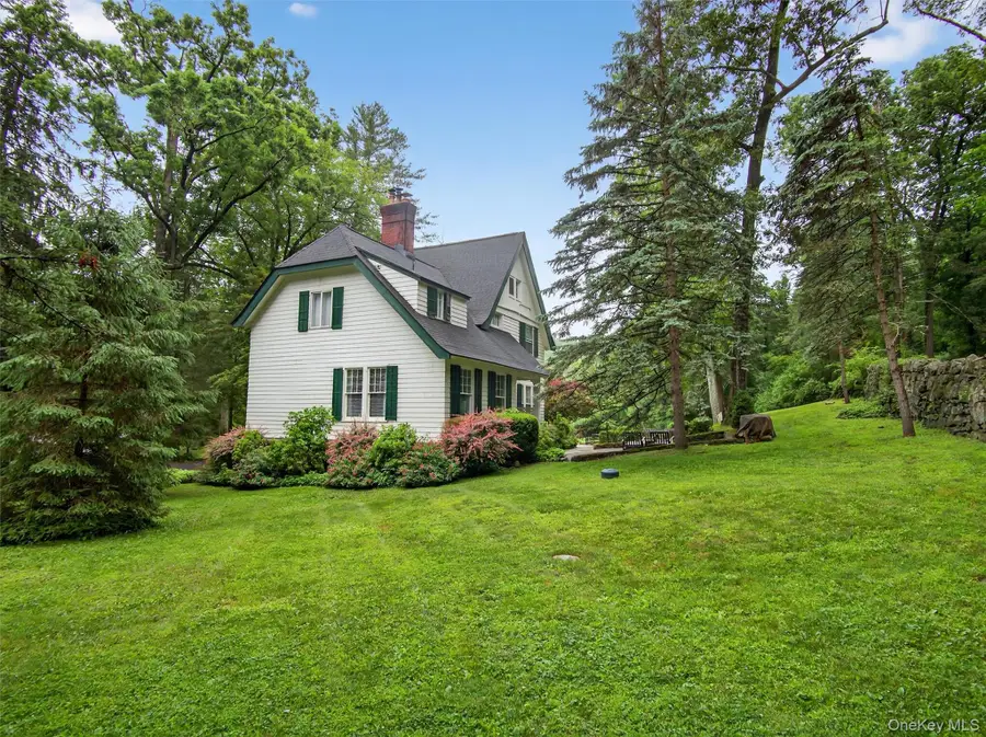 15 Ridge Road, Tuxedo Park, NY 10987 - Image #2