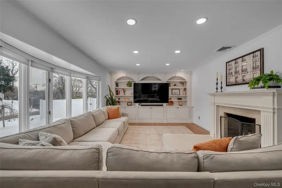 1A Orchard Farm Road, Port Washington, NY 11050 - Image #2