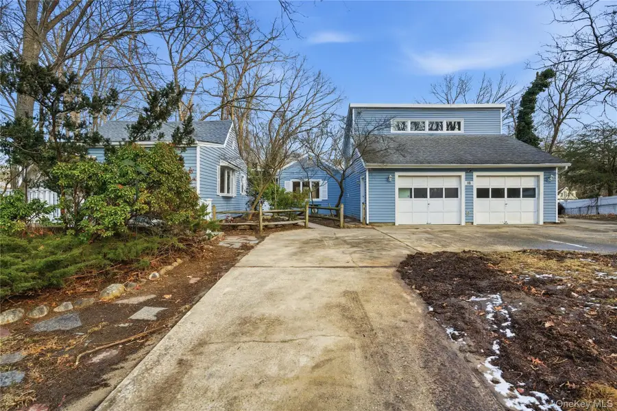 15 Corchaug Trail, Ridge, NY 11961 - Image #3