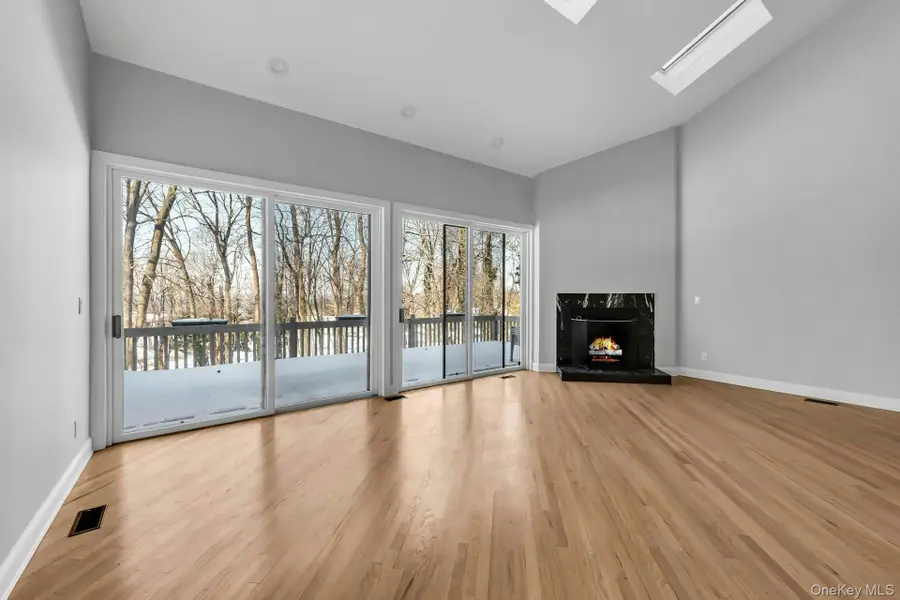 3 Willada Lane, Glen Cove, NY 11542 - #3