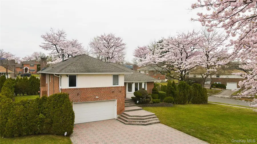 117 Olive Lane, Manhasset Hills, NY 11040 - #3