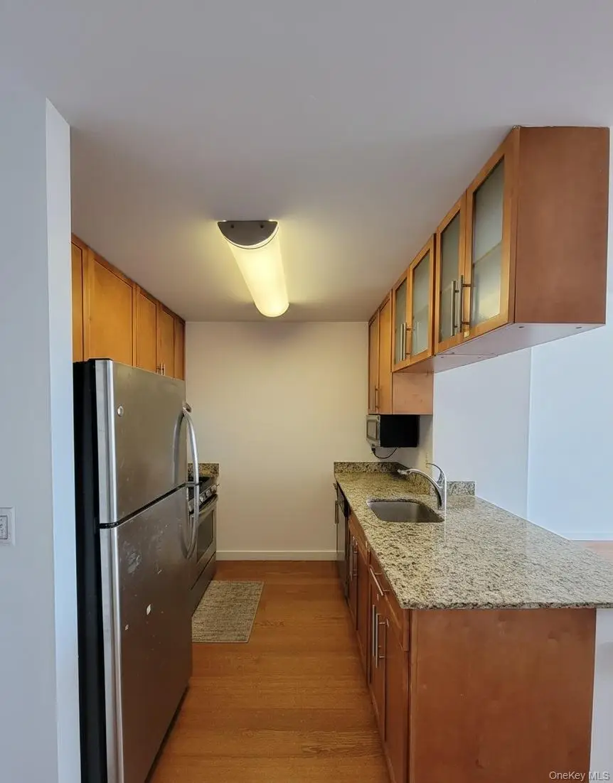 4028 College Point Boulevard #805, Flushing, NY 11354 - Image #2