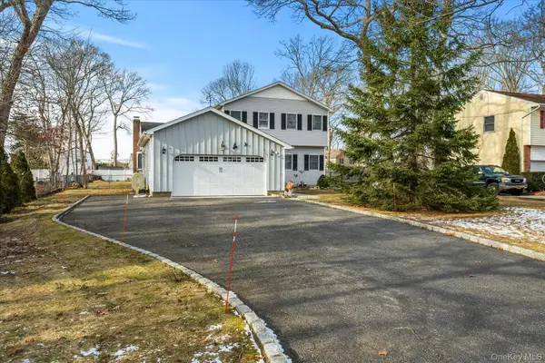 214 Pipe Stave Hollow Road, Mount Sinai, NY 11766