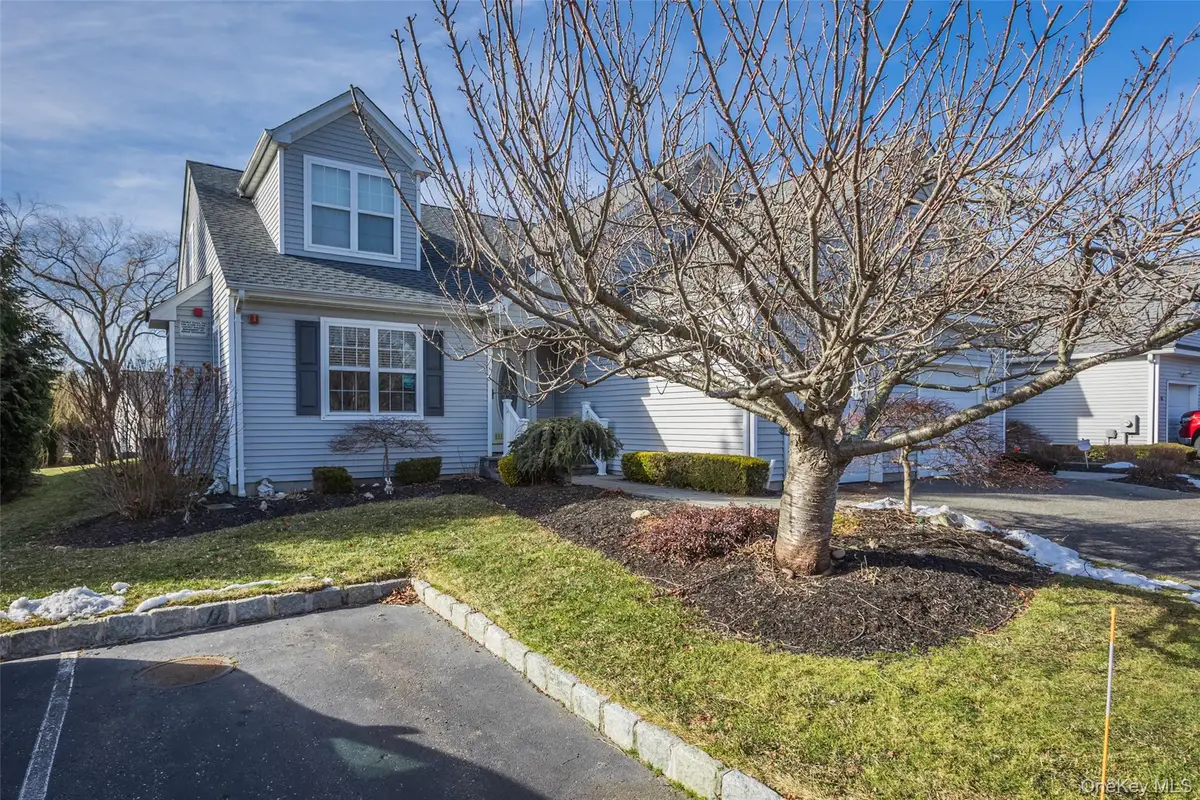 38 Gettysburg Drive, Port Jefferson Station, NY 11776 - Image #1