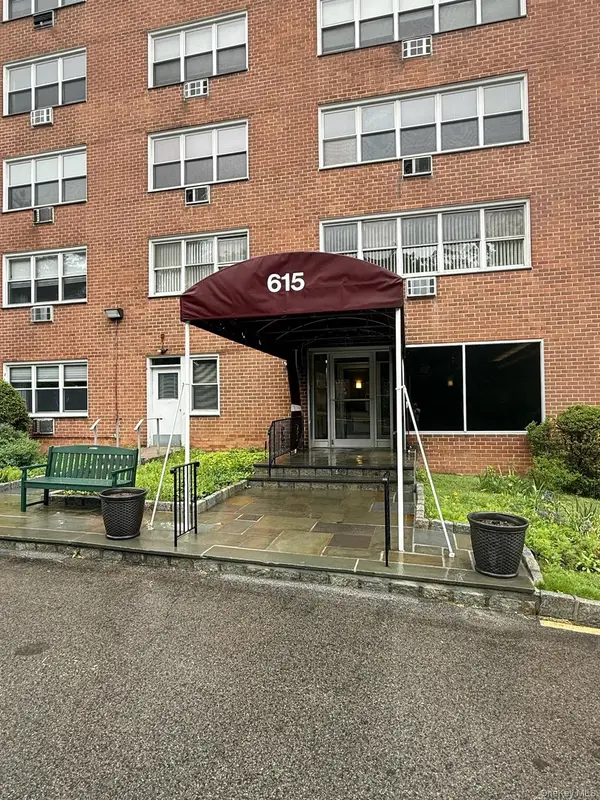 615 Palmer Road #408, Yonkers, NY 10701