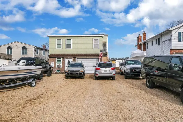 17 Riverside Avenue, Mastic Beach, NY 11951