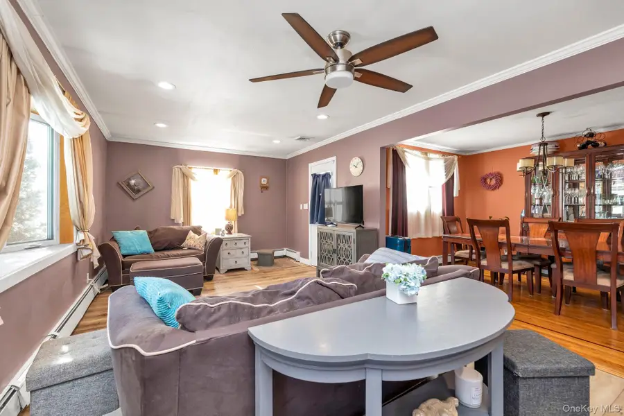 412 Wellington Road, East Meadow, NY 11554 - #2