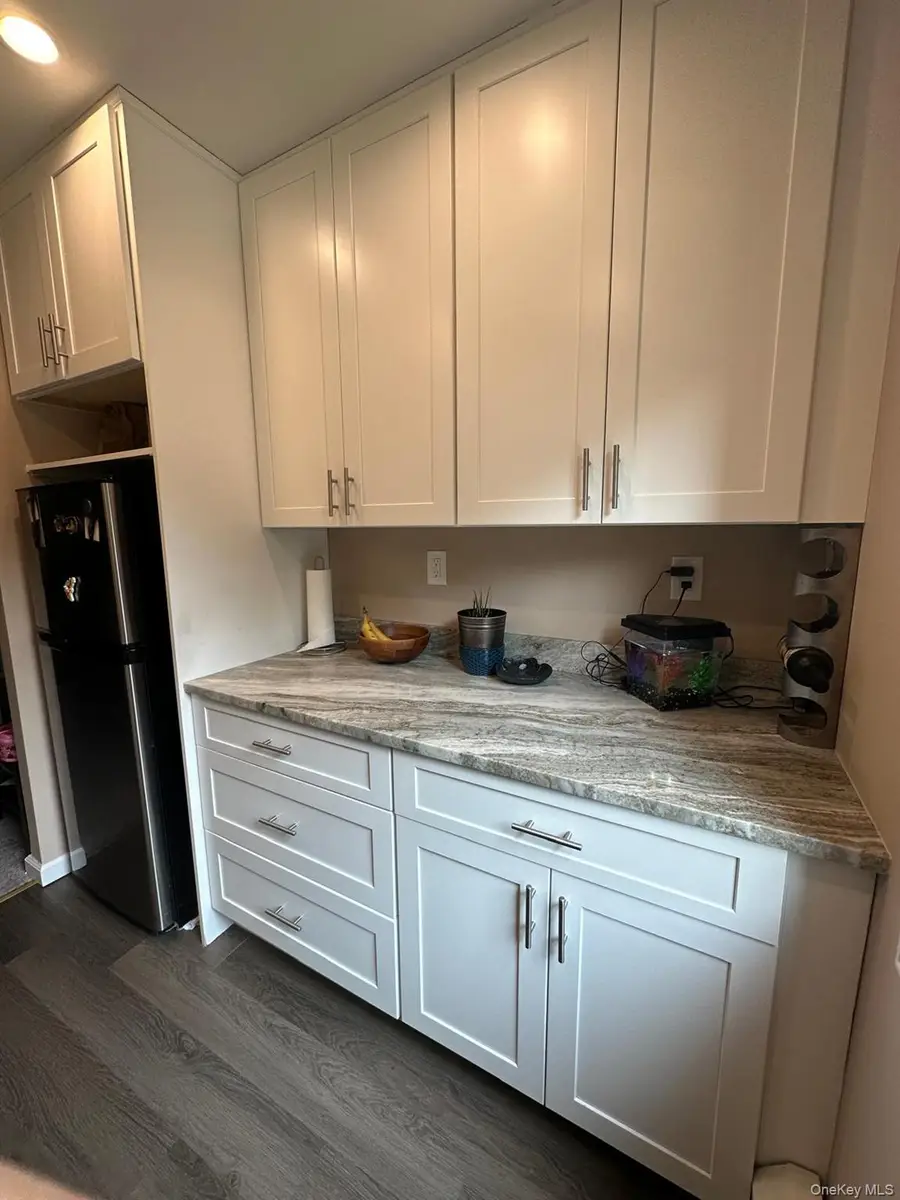 5 Oakdale Manor #B14, Suffern, NY 10901 - Image #2