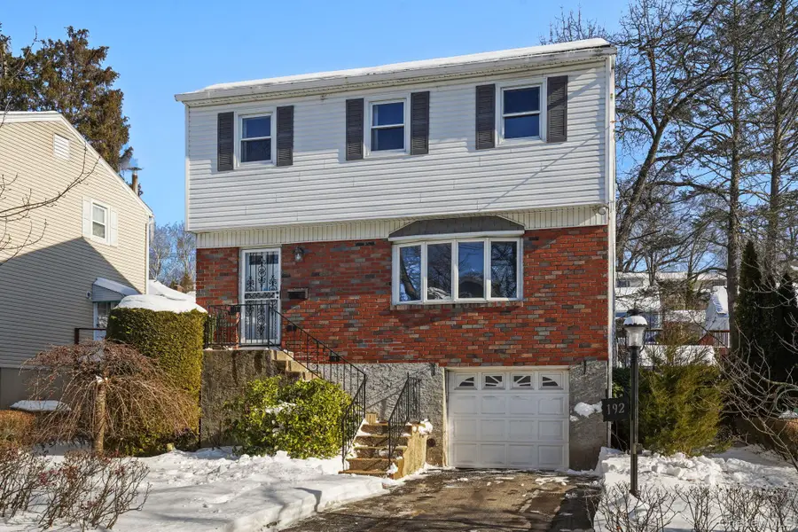 192 Helena Avenue, Yonkers, NY 10710 - Image #2