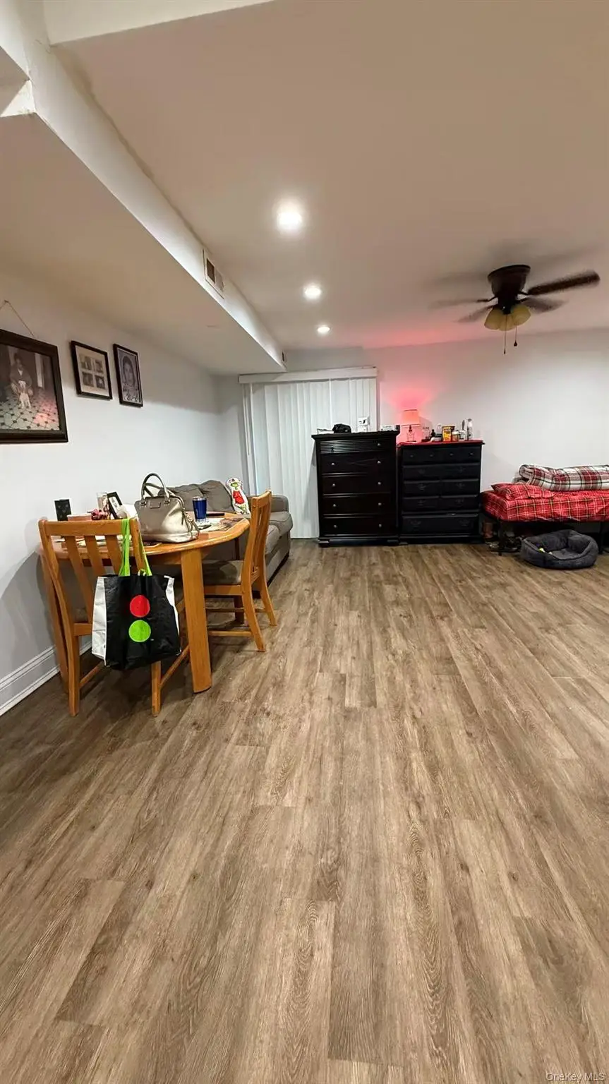 35 Gauldy Avenue, Staten Island, NY 10314 - Image #2