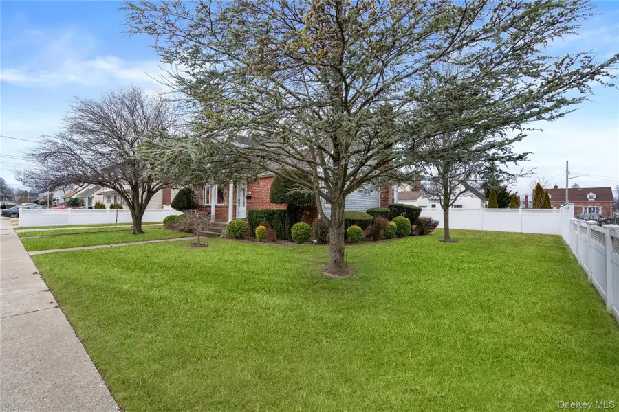 128 Rule Street, Franklin Square, NY 11010 - Image #3