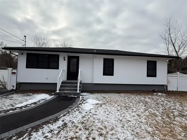 1068 Connetquot Avenue, Central Islip, NY 11722