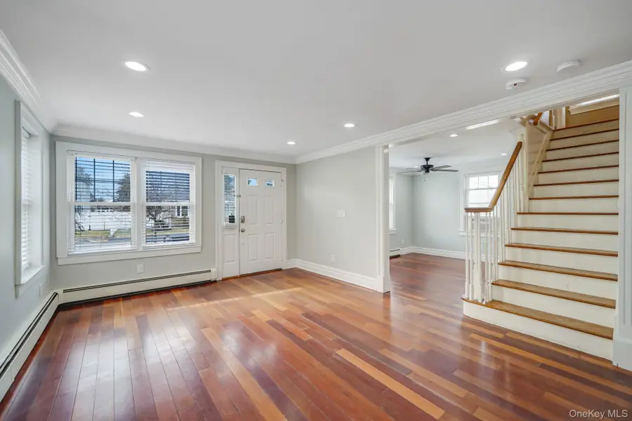 191 Smith Avenue, Islip, NY 11751 - Image #3