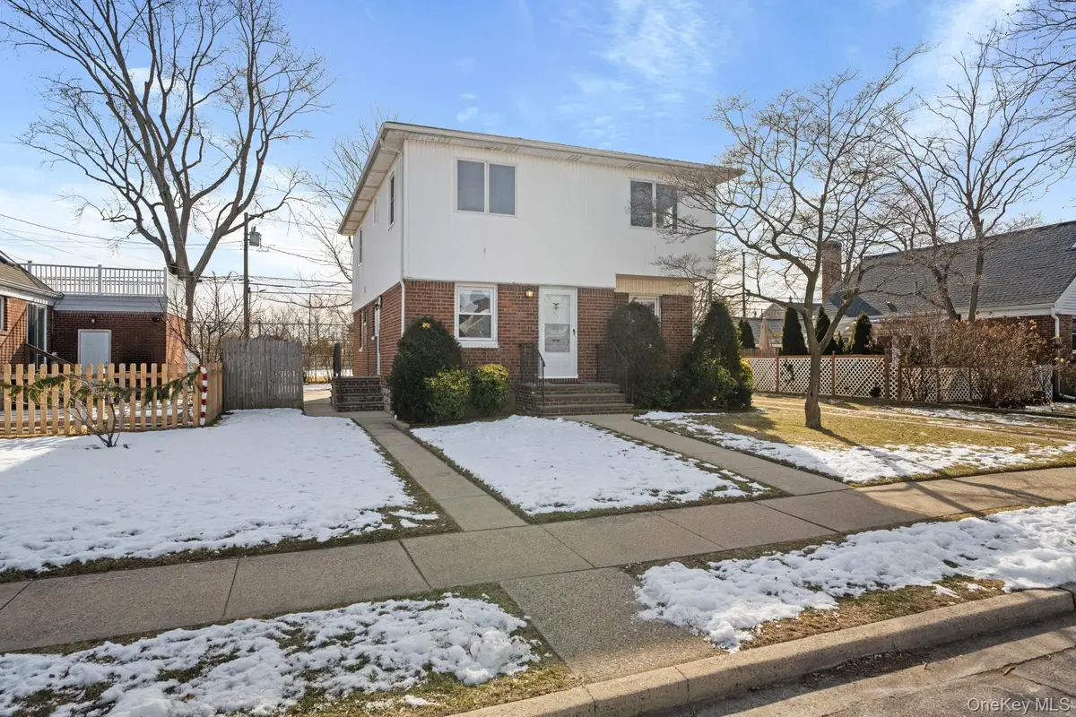 169 Wilton Street, New Hyde Park, NY 11040 - Image #1