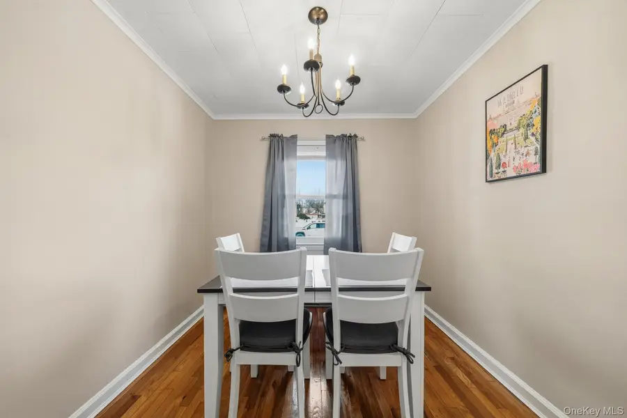 169 Wilton Street, New Hyde Park, NY 11040 - Image #2