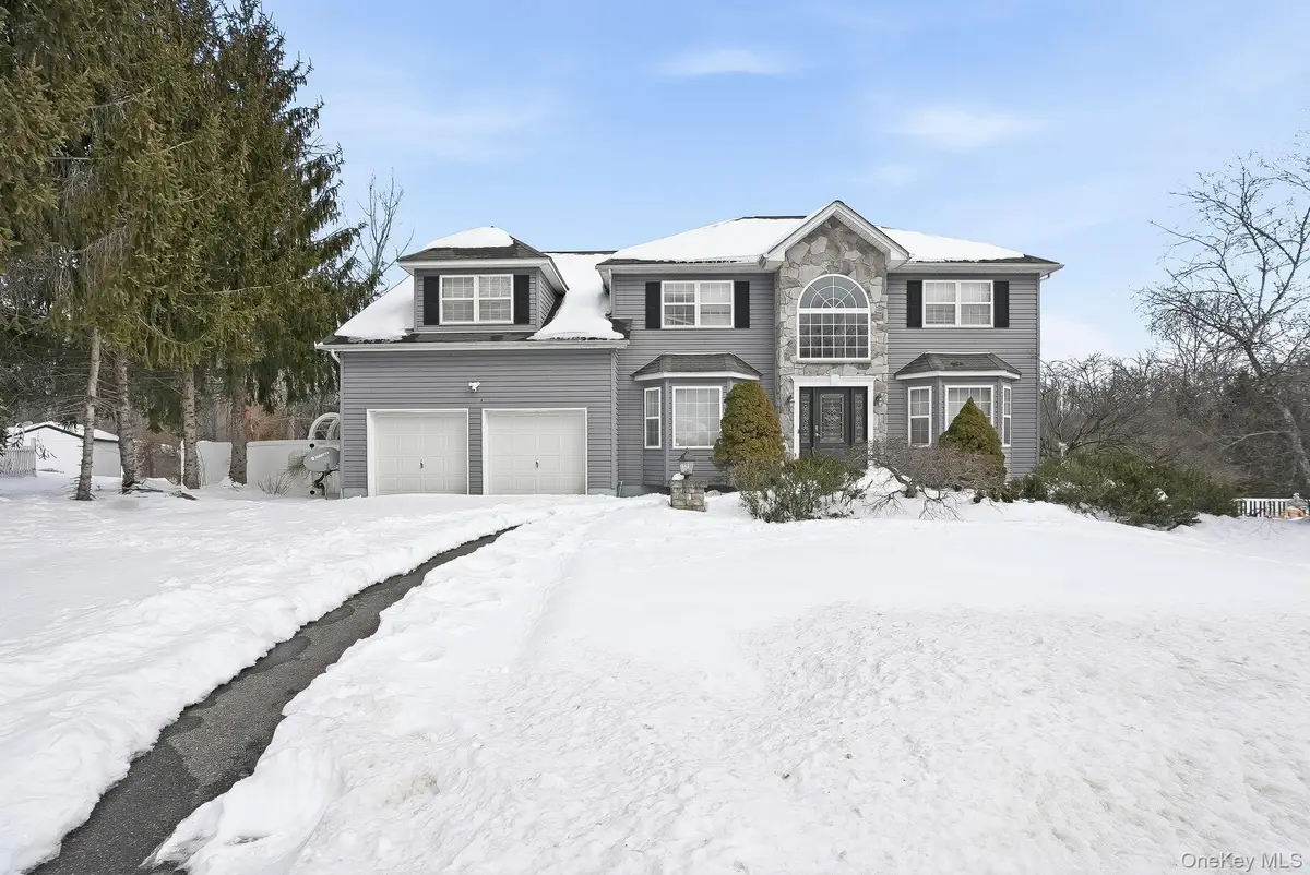 1010 Pine View, New Windsor, NY 12553 - #1