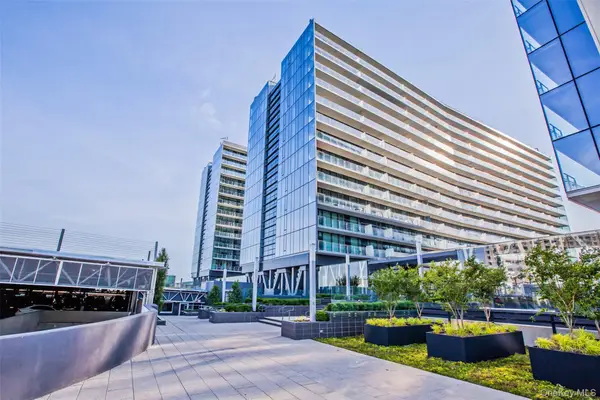 13105 40th Road #11T, Flushing, NY 11354