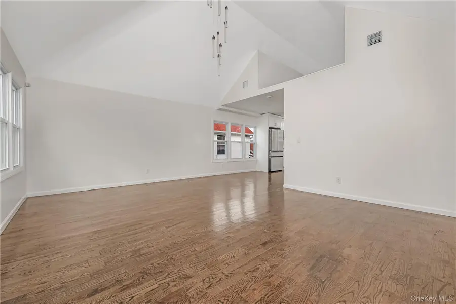 1043 Delaware Avenue, Island Park, NY 11558 - Image #3