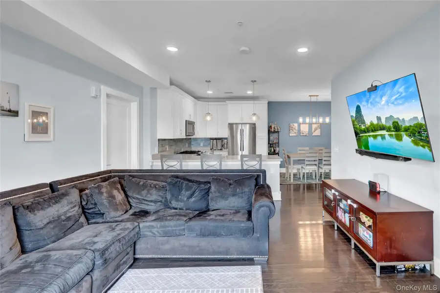 622 Marina Pointe Drive #622, East Rockaway, NY 11518 - #3