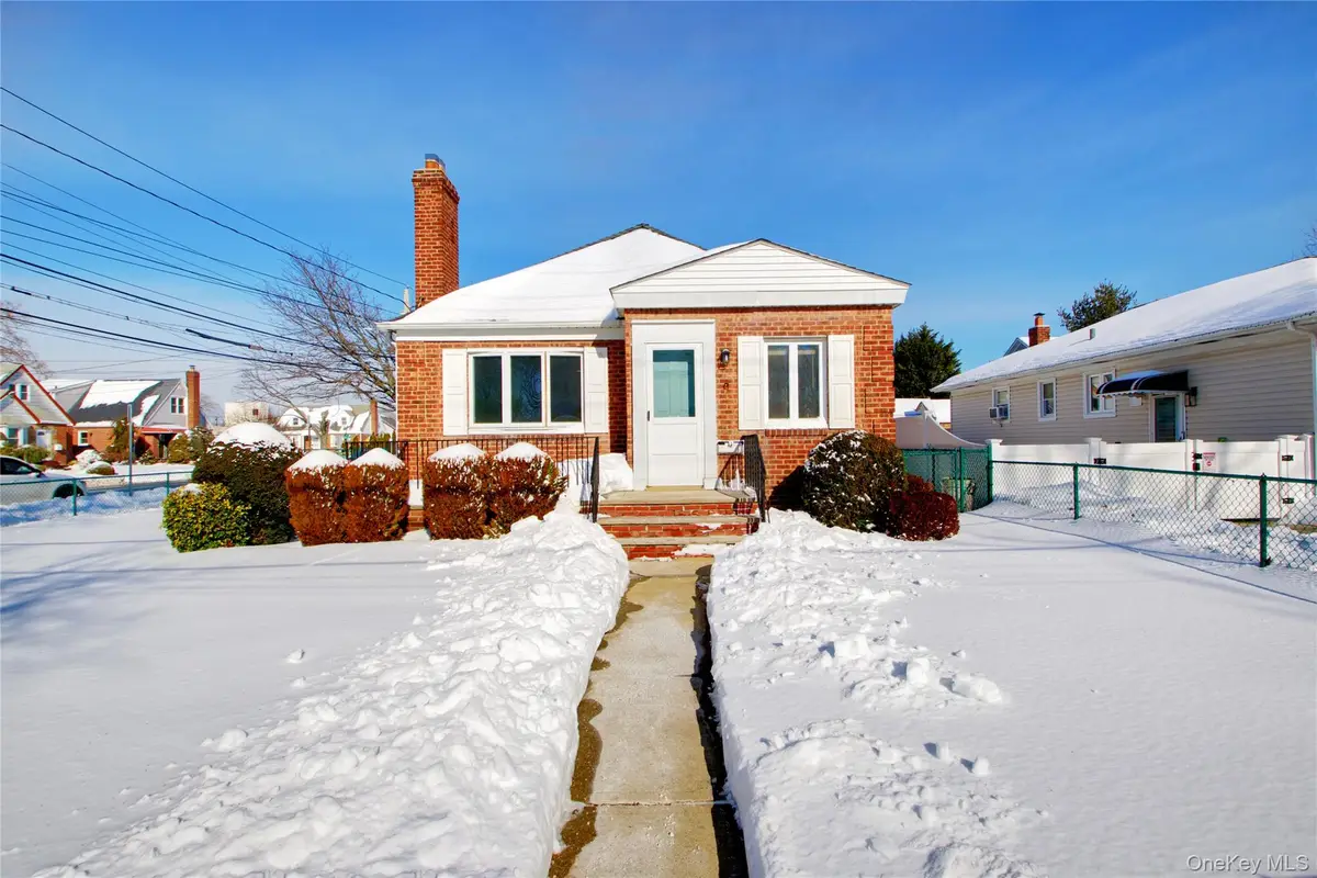 814 Benris Avenue, Franklin Square, NY 11010 - #1