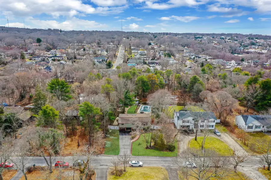 76 Hollywood Avenue, Selden, NY 11784 - #3