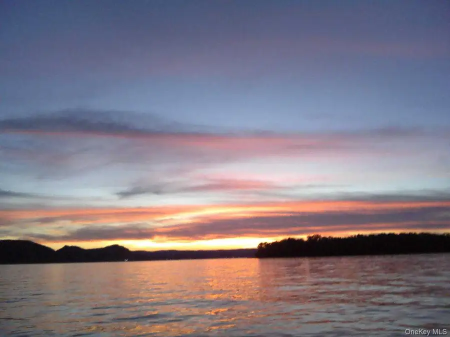 F-15 Half Moon Bay Marina, Croton On Hudson, NY 10520 - Image #2