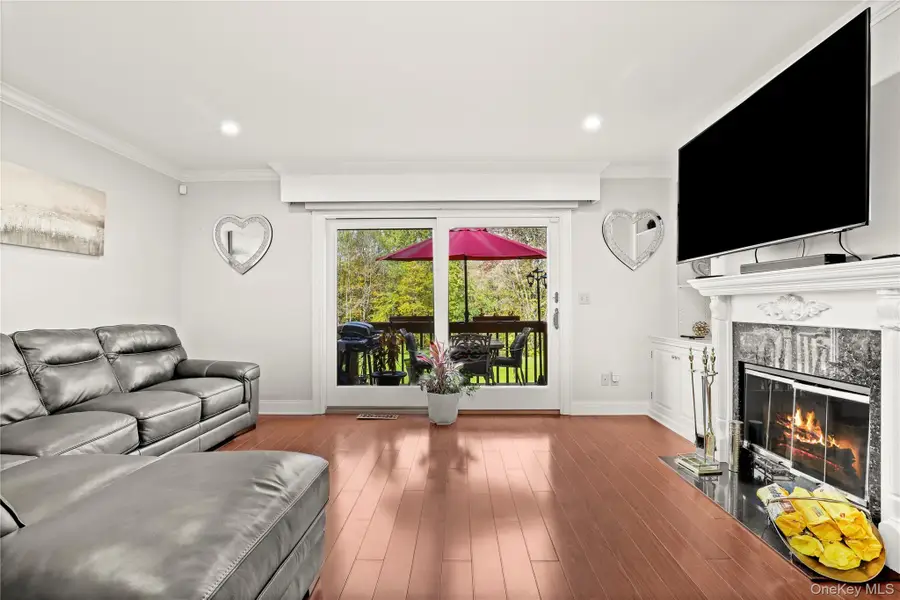 103 Twin Brook Court, Carmel, NY 10512 - Image #3