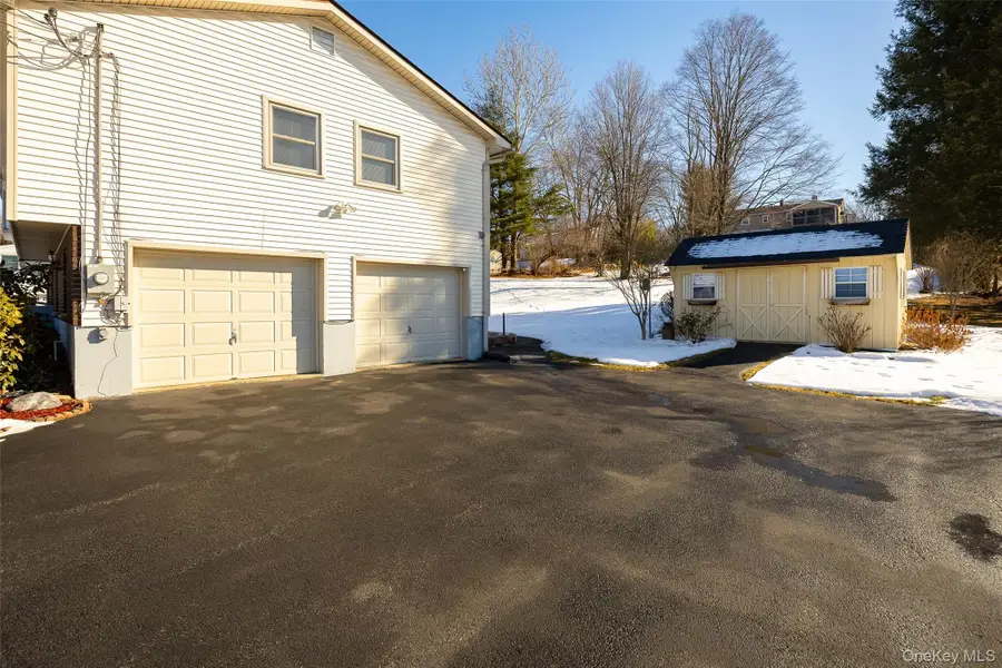 25 Verplanck Avenue, Hopewell Junction, NY 12533 - Image #3