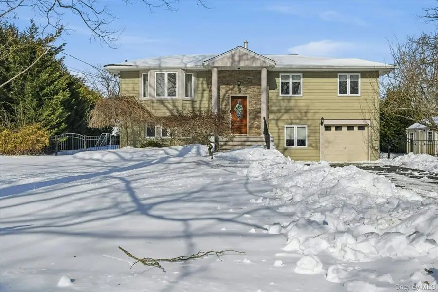 4 Stell Lane, East Northport, NY 11731 - Image #3