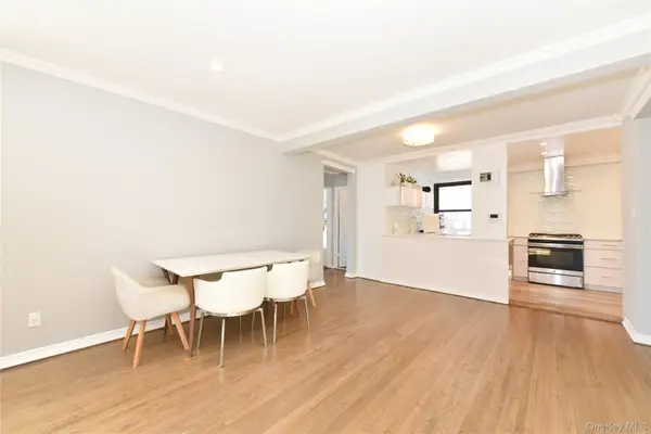 211-06 75th Avenue #2E, Bayside, NY 11364