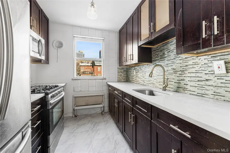 156 Centre Avenue #2G, New Rochelle, NY 10805 - Image #3