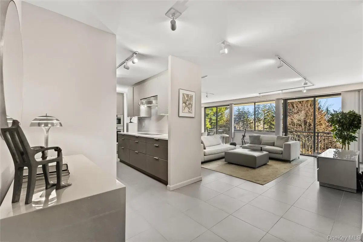 15 Stewart Place #4A, White Plains, NY 10603 - #1