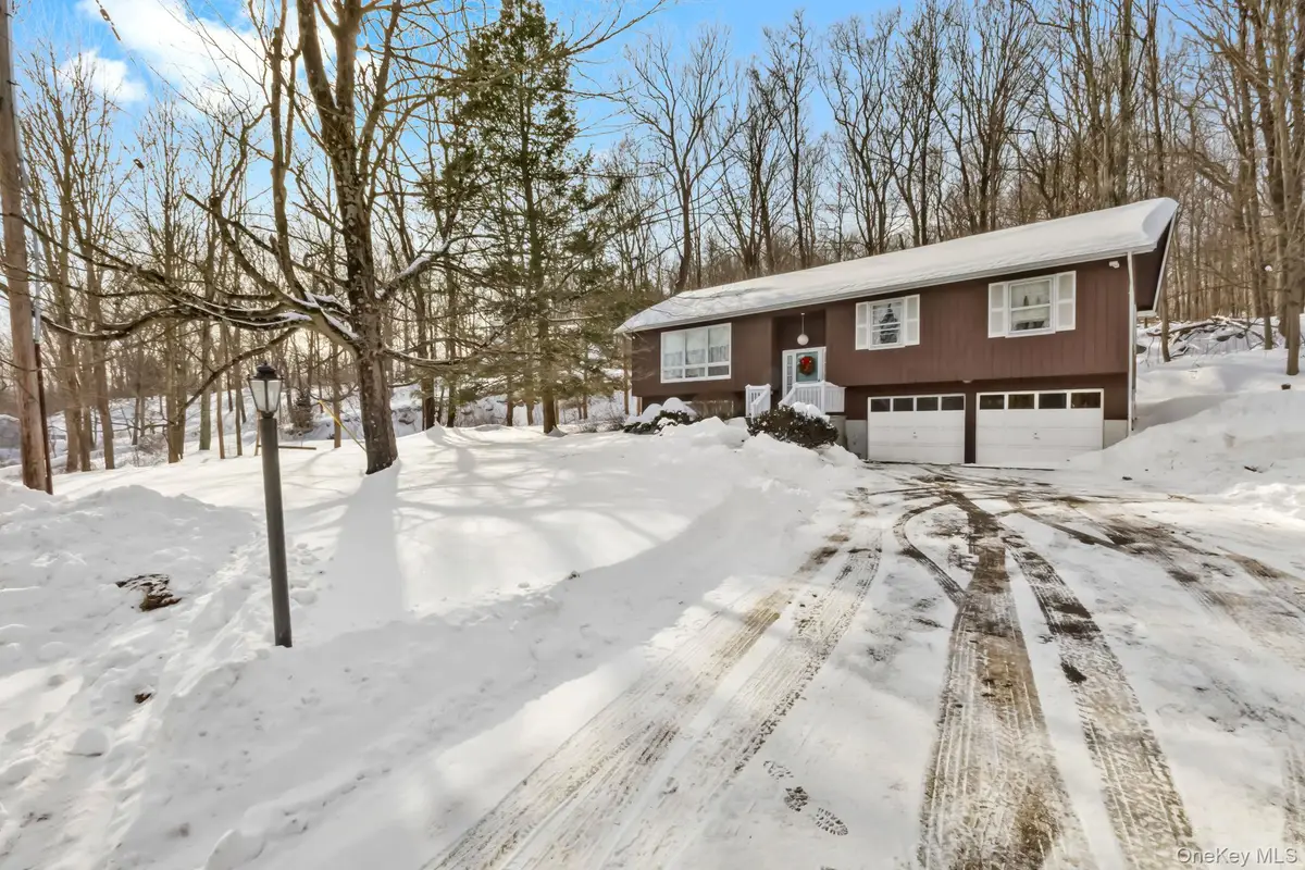 231 Church Road, Putnam Valley, NY 10579 - #1