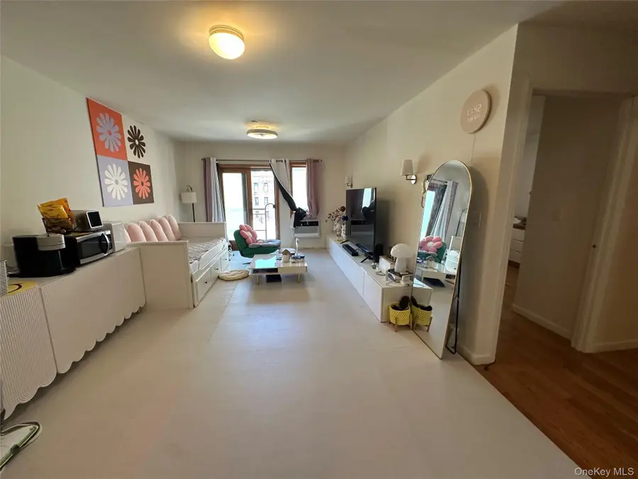 140-26 Cherry Avenue #5D, Flushing, NY 11355 - #2