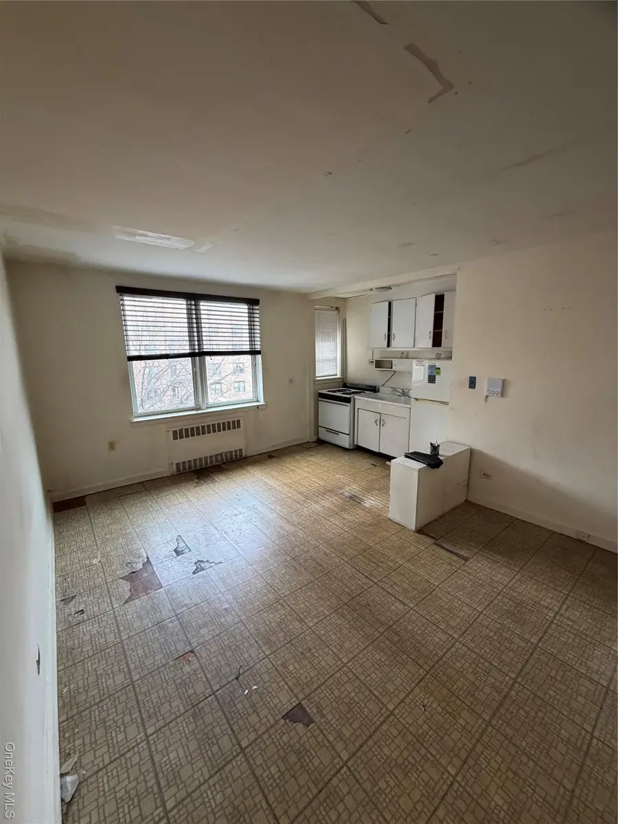 144-44 41st Avenue #5A, Flushing, NY 11355 - #3