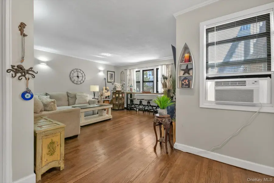 65 W Broadway #6A, Long Beach, NY 11561 - #3