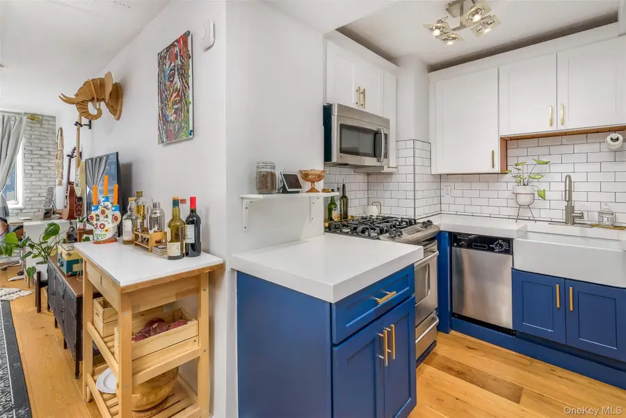 118-17 Union Turnpike #2J, Forest Hills, NY 11375 - Image #3