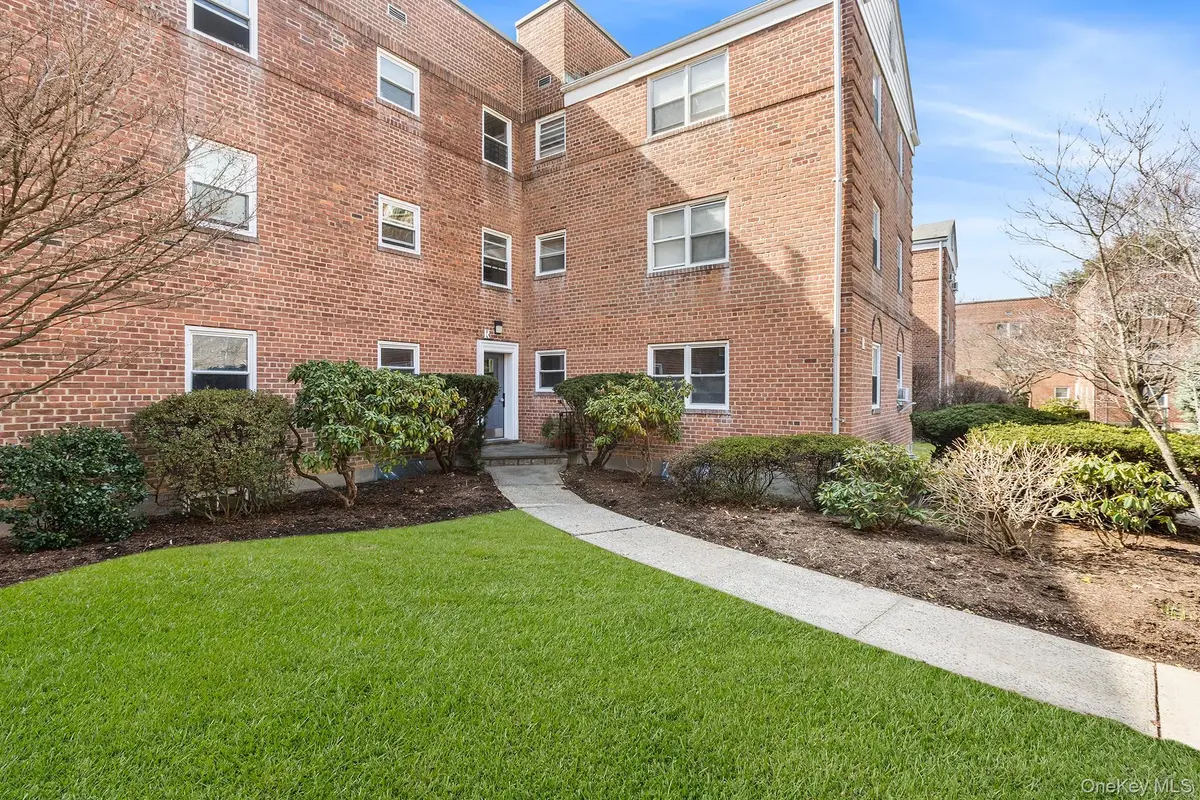 320 S Broadway #R5, Tarrytown, NY 10591 - #1