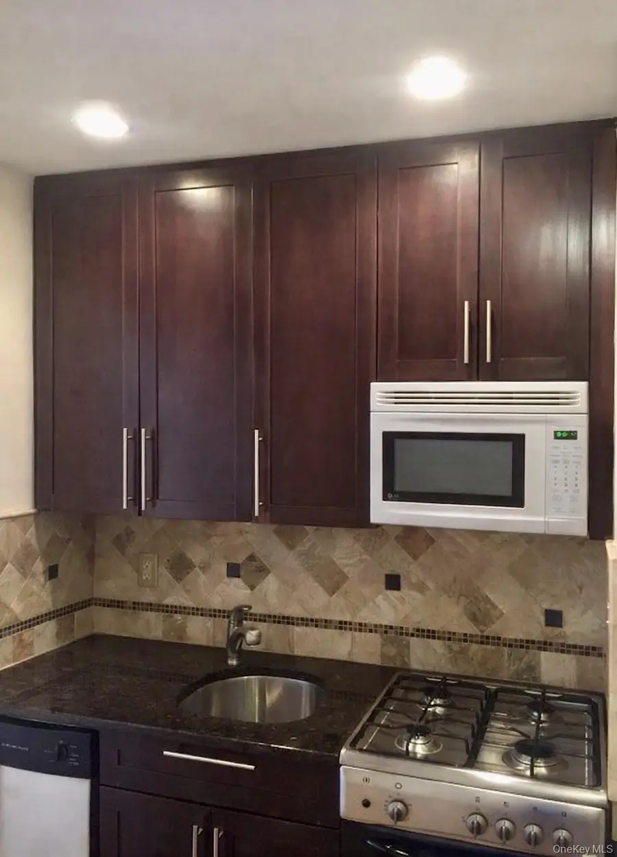 1420 York Avenue #2L, Manhattan, NY 10021 - #3